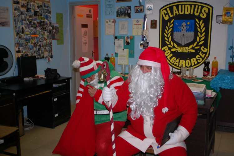 Claudius Mikulás várta a gyerekeket