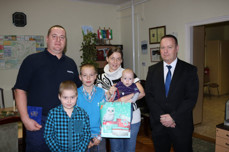 Ajándékcsomag és elismerés is jutott Vas megyének