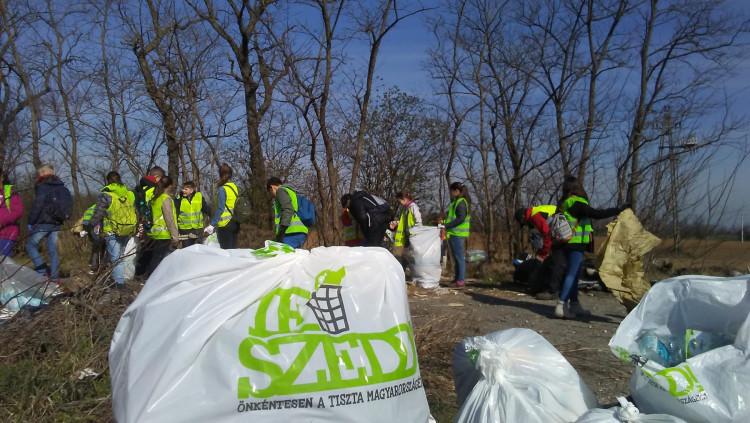 Te Szedd Kráter ÖTPE módra