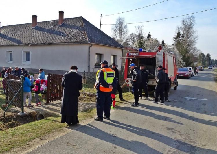 Születések Kertje Rönökön