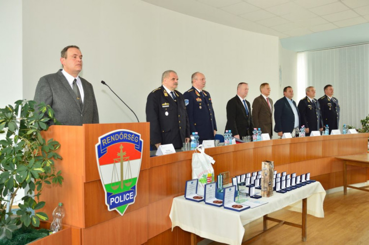 ALAPSZABÁLY MÓDOSÍTÓ, TISZTÚJÍTÓ KÜLDÖTTGYŰLÉS (videó)