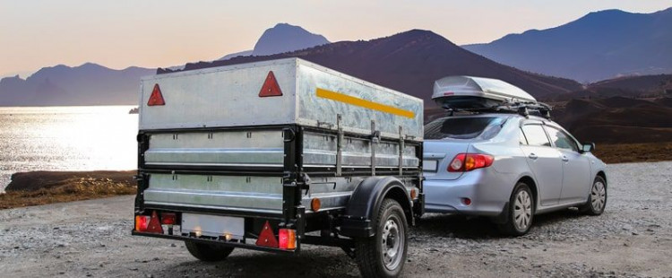 Mivel, hogyan és mit lehet vontatni?