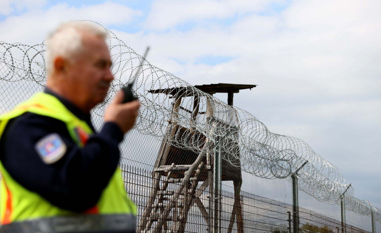 A kormány a polgárőröket is bevonta a határőrizetbe