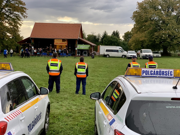 Falunap a Világ Közepén