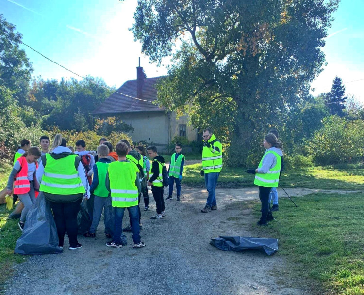 Szebb környezetért szemétgyűjtési akció Rábapatyon