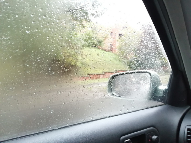 Itt a hűvös idő érkezik vele együtt a pára is