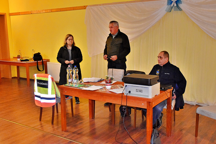 Tisztújító közgyűlés Oszkóban