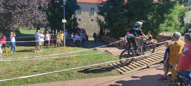 15. METRINWEST CITY CROSS KŐSZEG