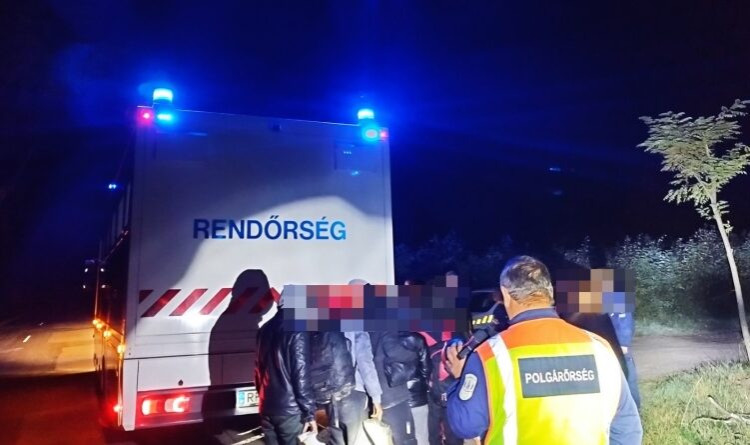 Senki sem vezényli a civil polgárőröket a határra