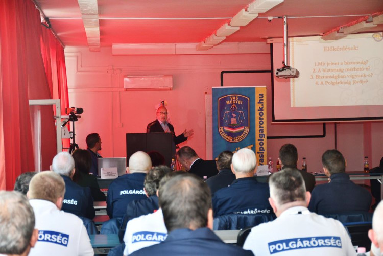 Vármegyéket átívelő oktatás Körmenden