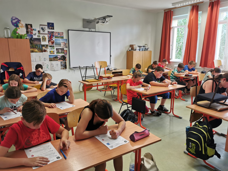 Két keréken a biztonság felé – Élmény és tanulás a bői iskolásoknak
